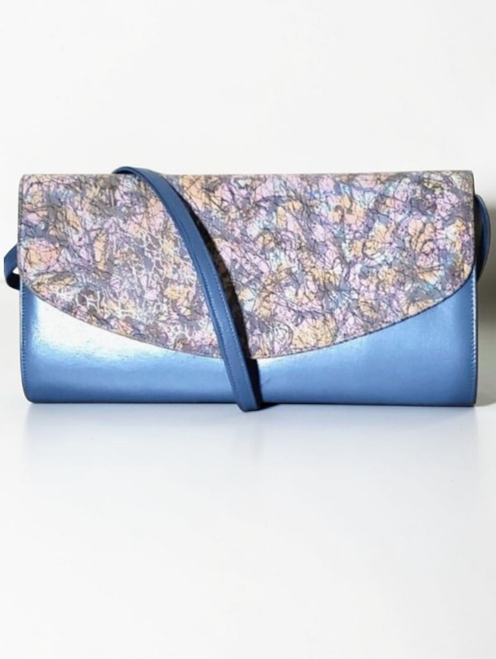 Desiree Vintage Womens Hallie Holographic Top Blue Shoulder Bag